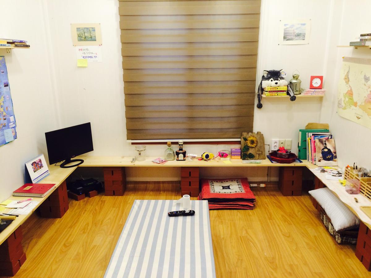 Geoje Ton Ton Guesthouse Ngoại thất bức ảnh